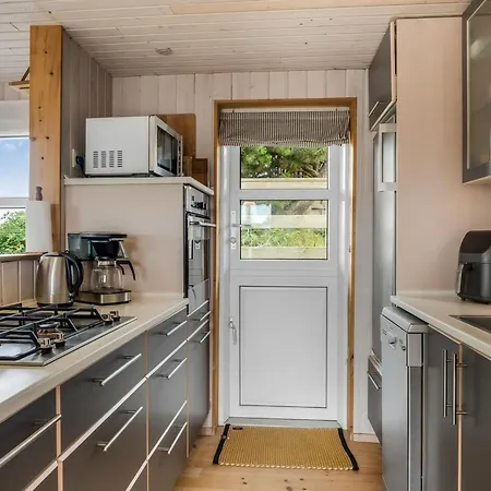펜션 Athina - 200m From The Sea By Interhome