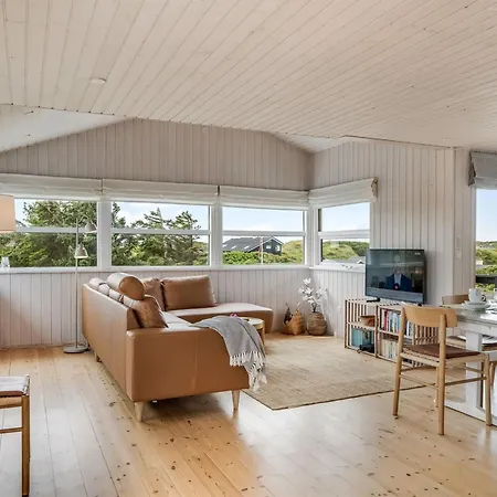 Athina - 200m From The Sea By Interhome 펜션